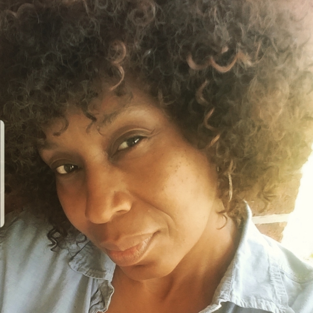 Meet your Posher, Tunya